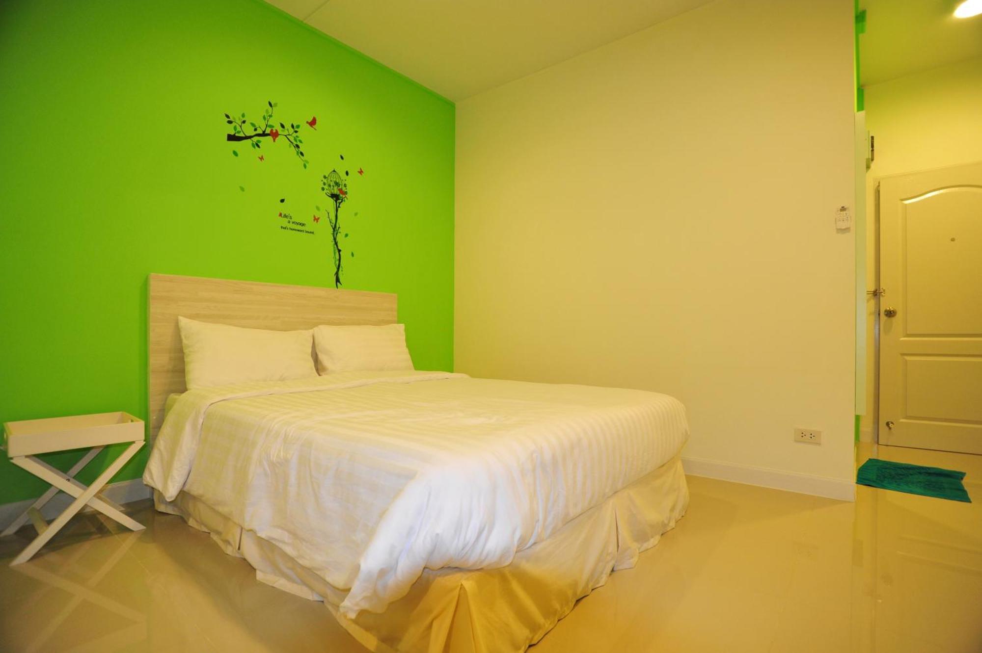 The Garden Living Hotel Bangkok Eksteriør billede